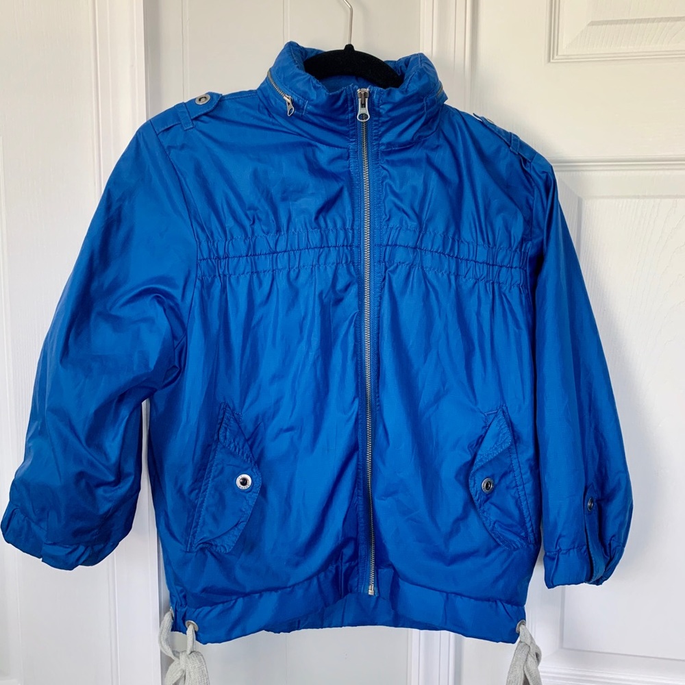 Fashionable blue quarter sleeve bomber jacket